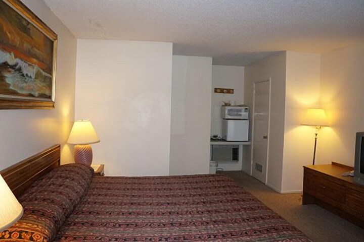 Room 21 of 39