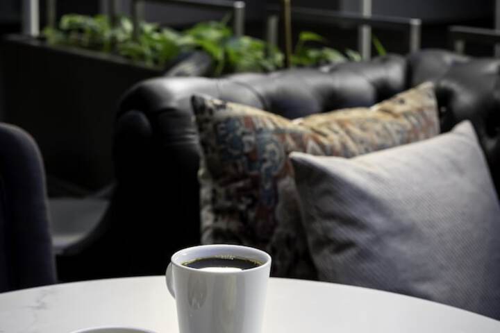 The Marquette Hotel Curio Collection by Hilton
