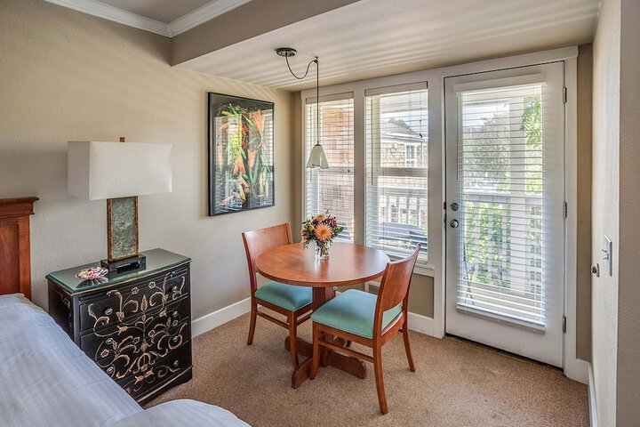 Cannon Beach Hotel Collection