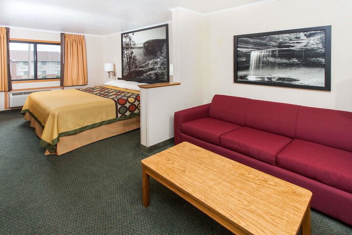 Room 20 of 45