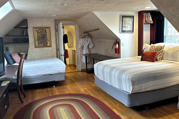Room 30 of 55