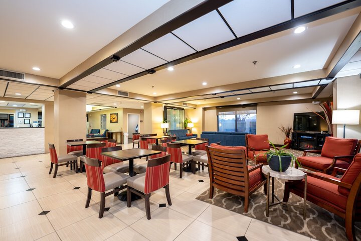 Comfort Inn Opelika - Auburn