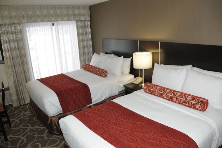 Room 10 of 40