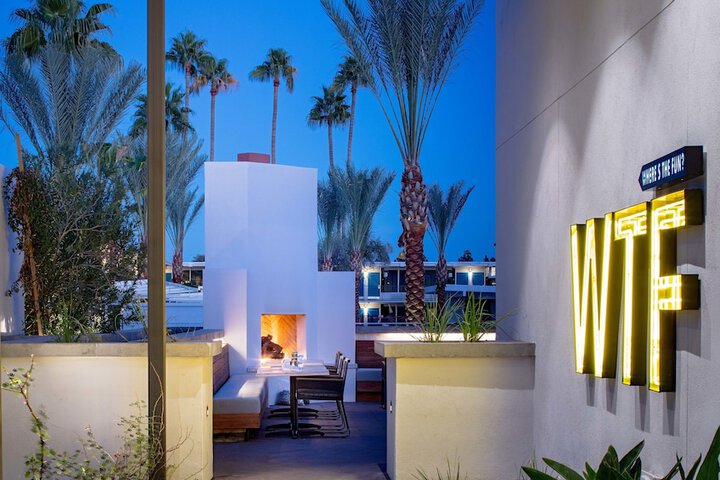 Hotel Exterior 106 of 117