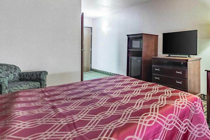 Urbana Inn and Suites by Magnuson Worldwide