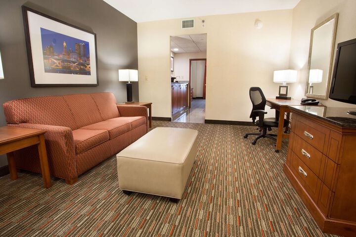 Room 11 of 50