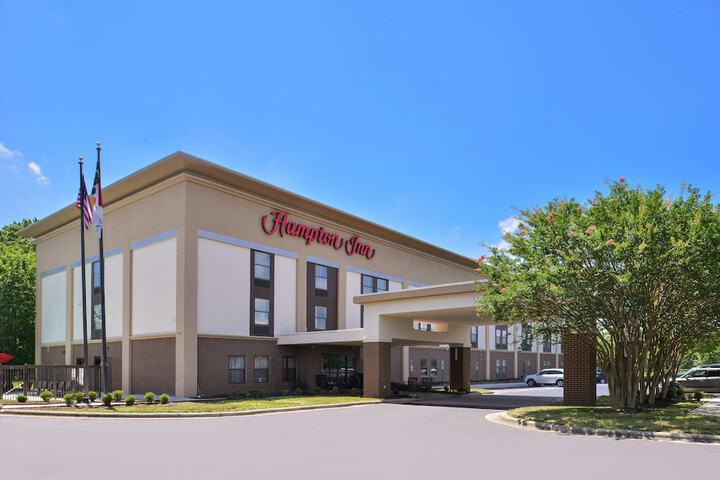 Hampton Inn Greensboro-East