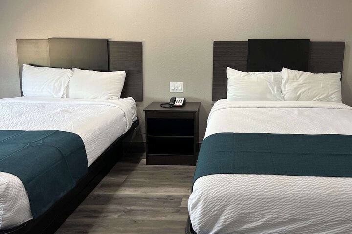 Room 19 of 36