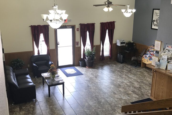Business Center 28 of 28