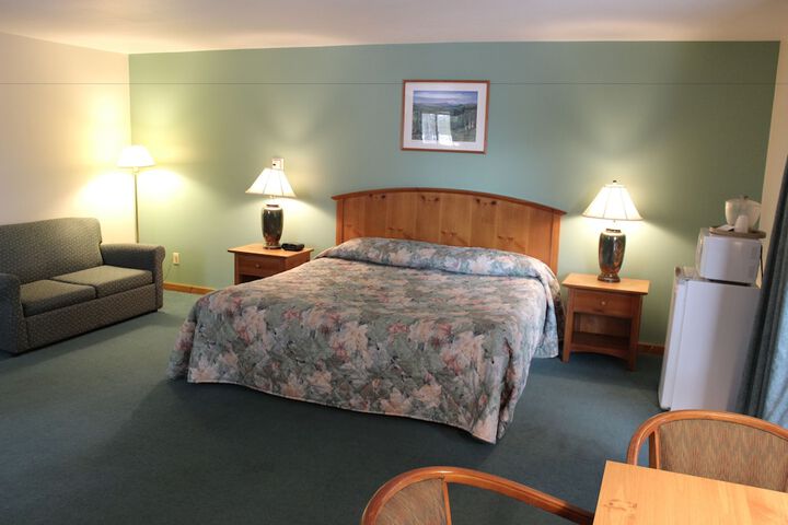 Nootka Lodge