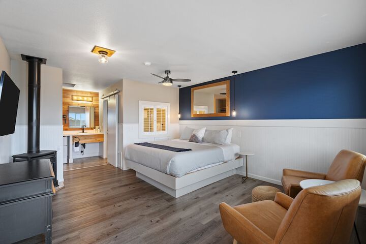 Room 54 of 108