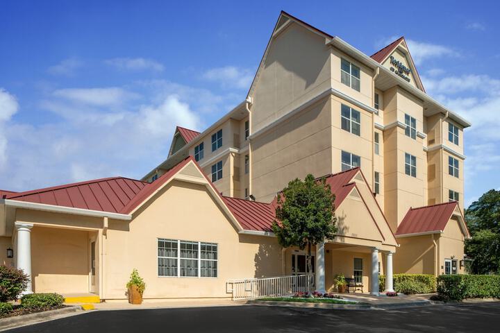 Hotel 2 of 46