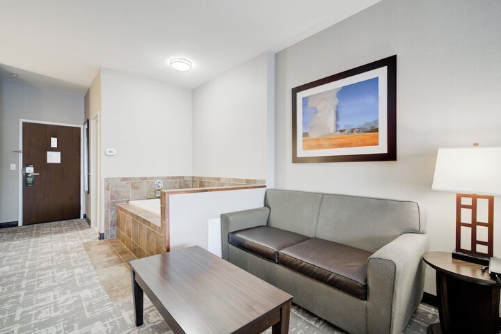 Holiday Inn West Yellowstone by IHG.
