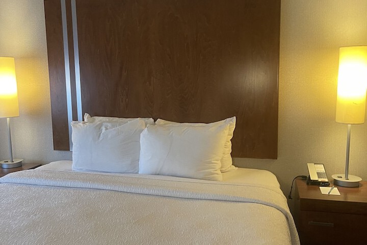 Room 43 of 61