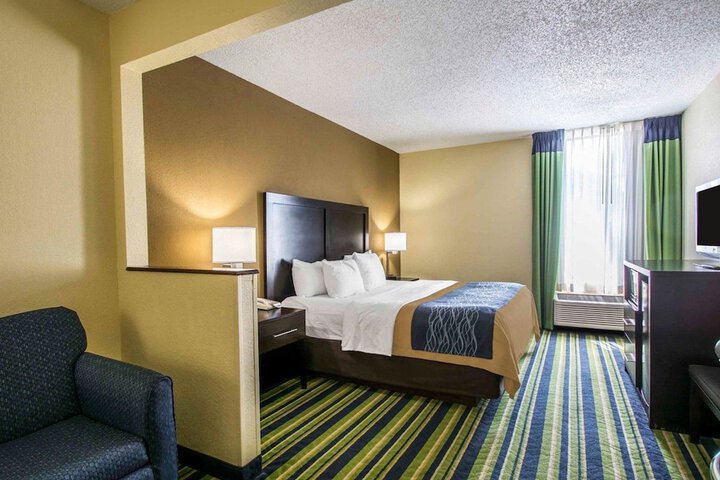 Room 20 of 48