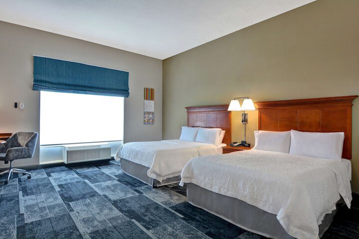 Room 27 of 45