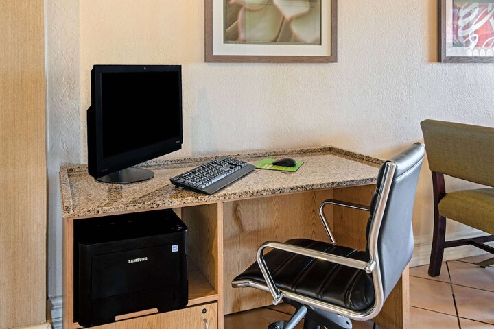 La Quinta Inn by Wyndham Amarillo Mid-City