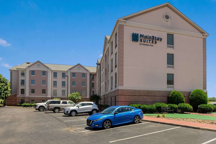 Hotel 4 of 26