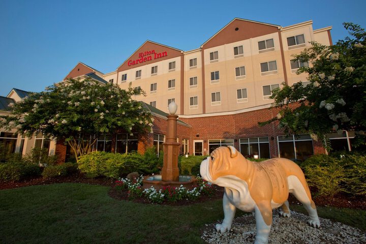 Hotel 3 of 127