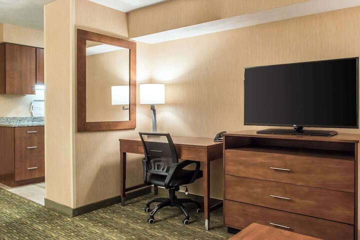 Quality Inn Bedford