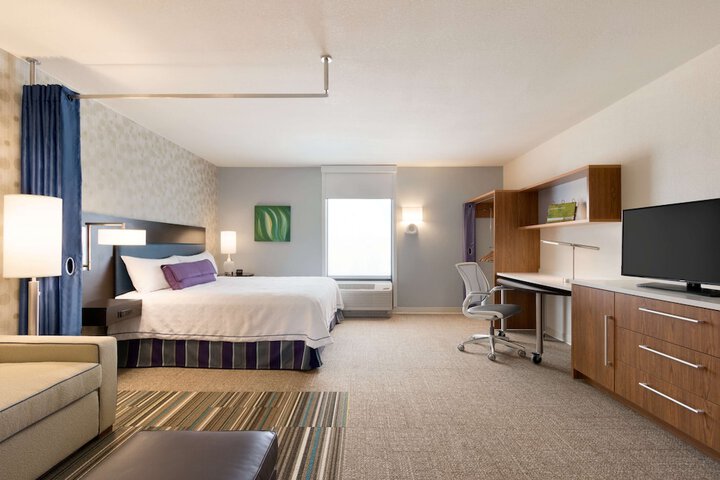 Room 8 of 24