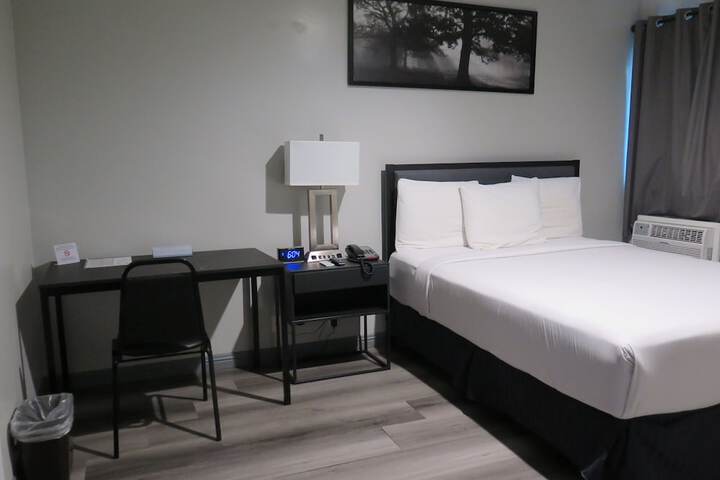 Room 20 of 25