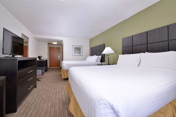 Holiday Inn Express Hotel & Suites Mooresville - Lake Norman by IHG