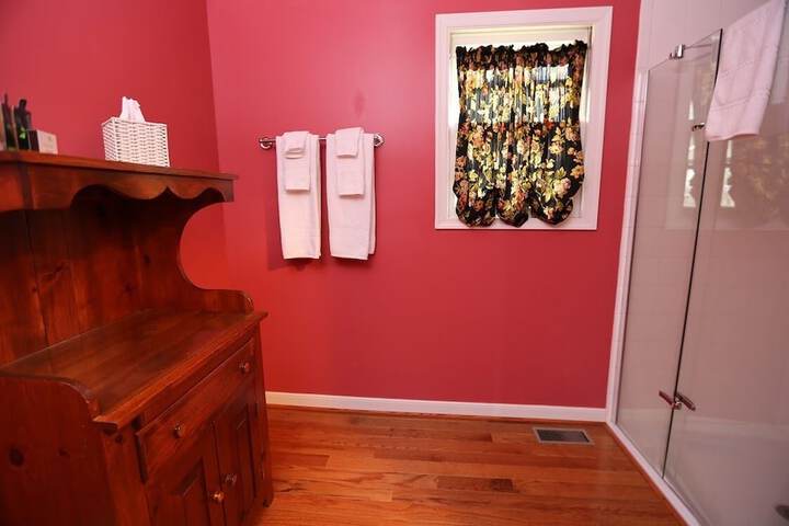 Room 26 of 57