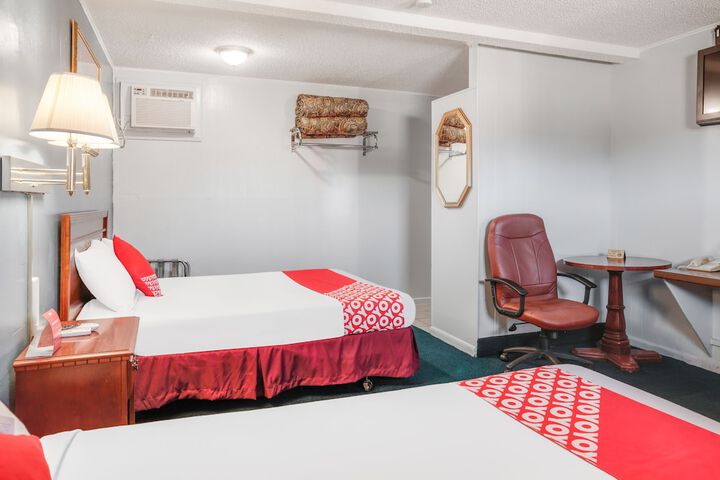 Room 17 of 49