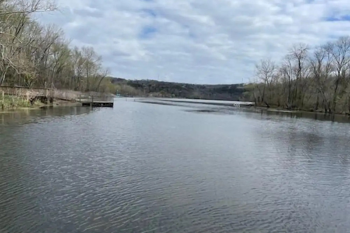Waterfront Retreat at Rockaway With Fishing Dock 3 Bedroom Home by Redawning
