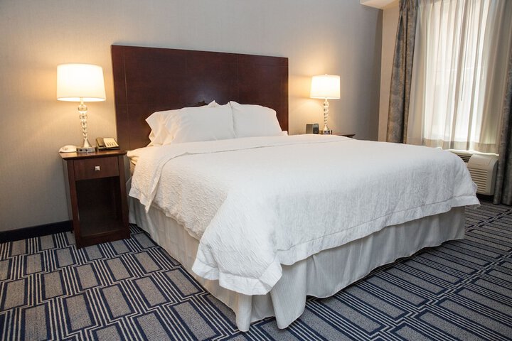 Hampton Inn & Suites Providence Downtown