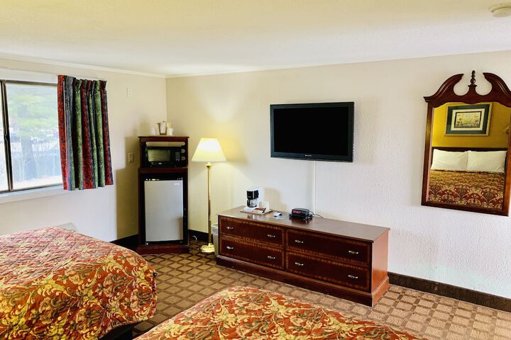 Room 17 of 39
