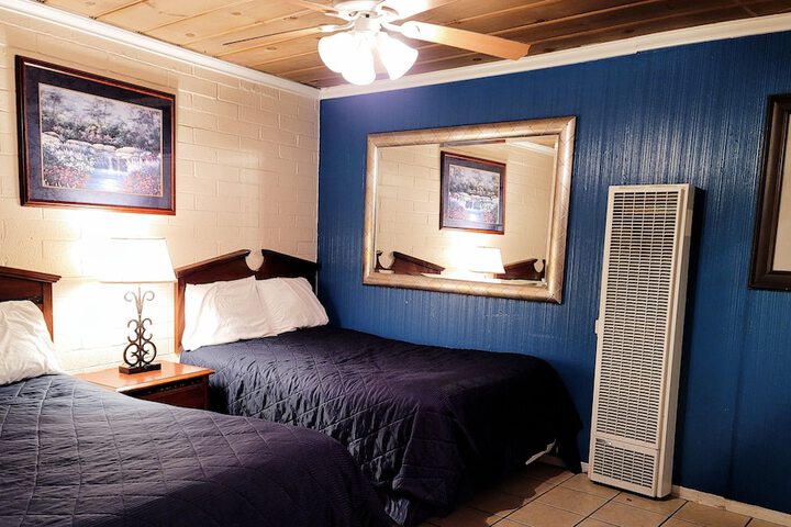 Room 37 of 65