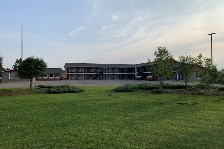 Hotel 7 of 18