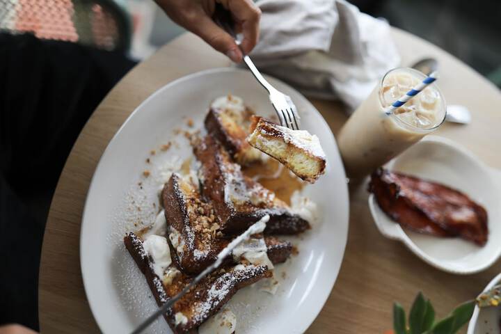 Breakfast/Coffee Service 34 of 37