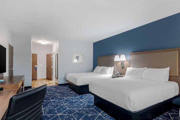 Room 17 of 49