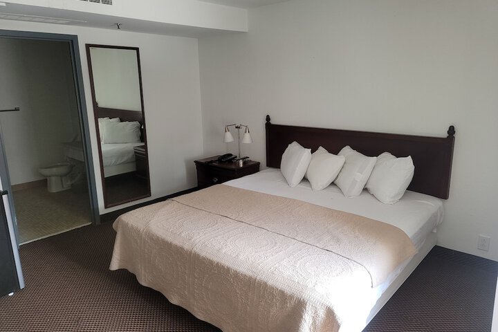 McLure House a Ramada by Wyndham