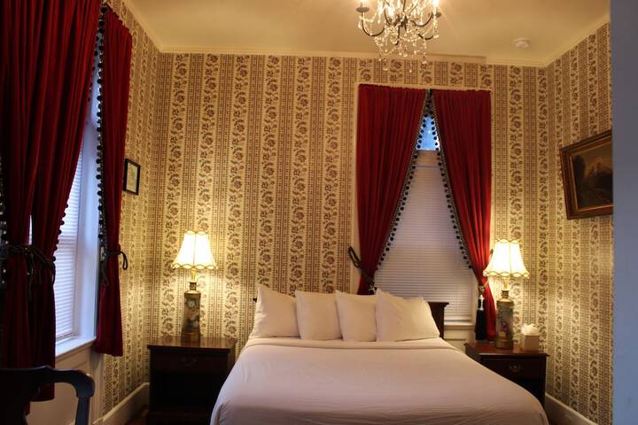 Room 15 of 52