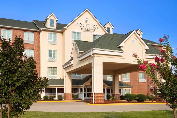 Country Inn & Suites by Radisson Conway, AR