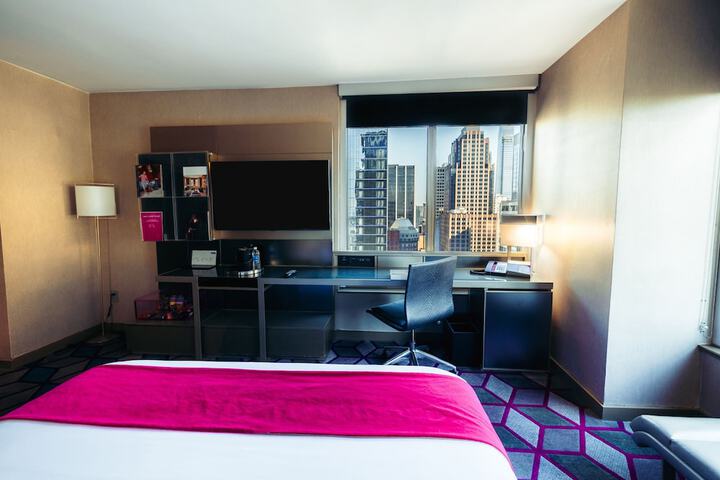 Room 58 of 92