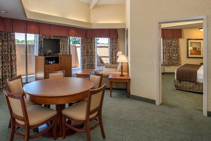 Room 14 of 49