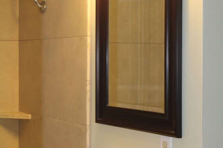 Room 79 of 105
