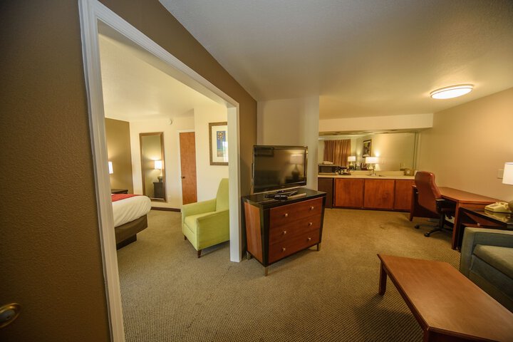 Room 15 of 41