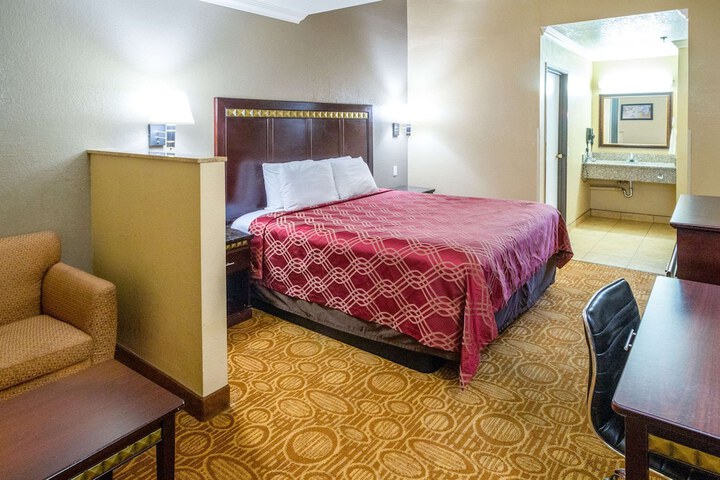 Room 20 of 26