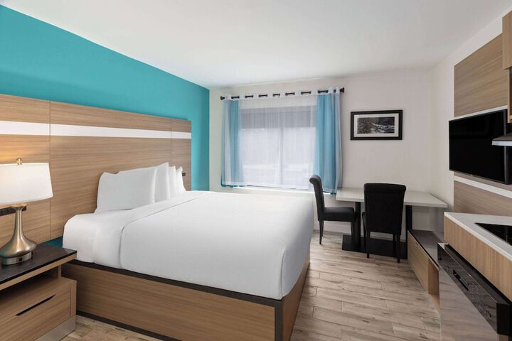 La Quinta Inn & Suites by Wyndham Sevierville / Kodak