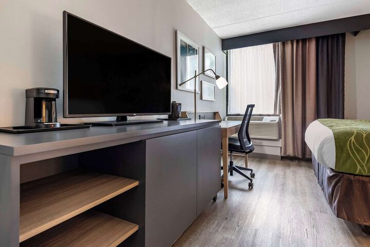 Comfort Inn & Suites Liverpool - Syracuse North