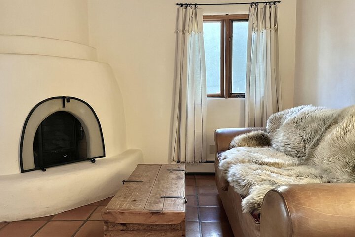 Room 25 of 60