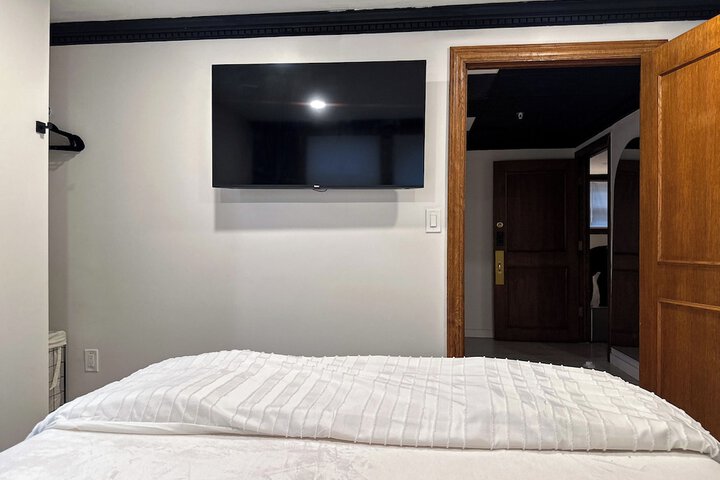 DTW Suites