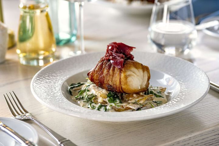 Dining 90 of 159
