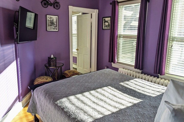 Room 89 of 119